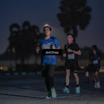 Runner Photo 7515738