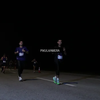 Runner Photo 7515743