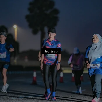 Runner Photo 7515751