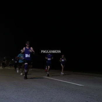 Runner Photo 7515756