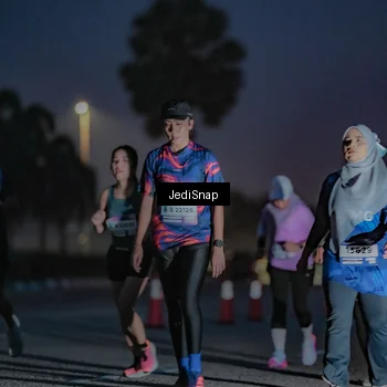 Runner Photo 7515758