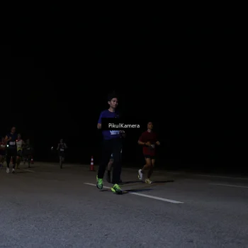 Runner Photo 7515779