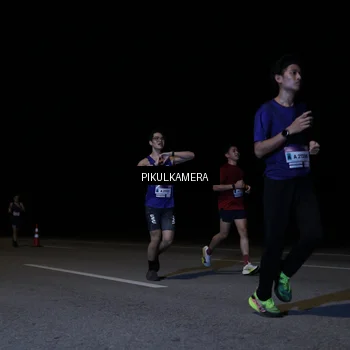 Runner Photo 7515789