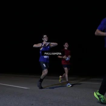 Runner Photo 7515792