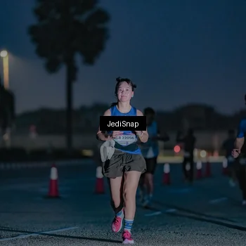 Runner Photo 7515804