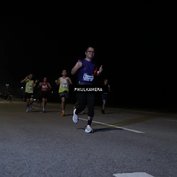 Runner Photo 7515824