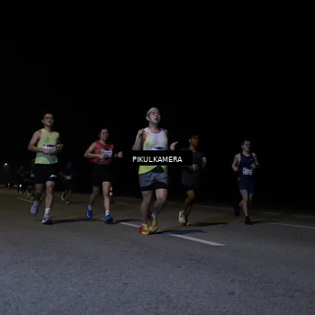 Runner Photo 7515825