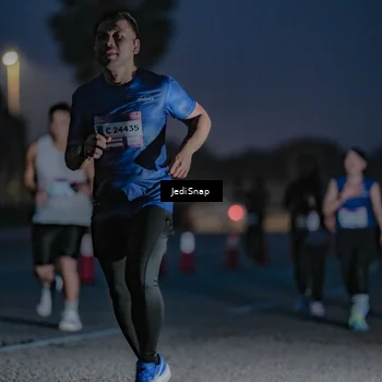 Runner Photo 7515829