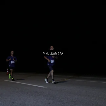 Runner Photo 7515842