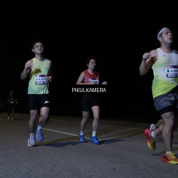 Runner Photo 7515843