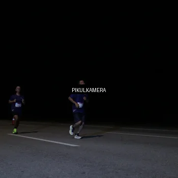 Runner Photo 7515844