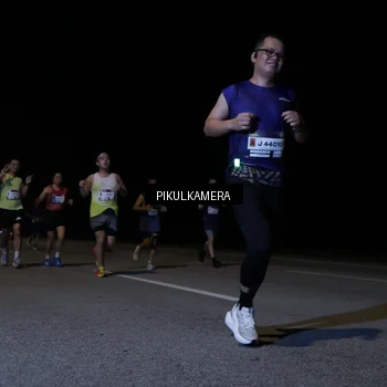Runner Photo 7515845