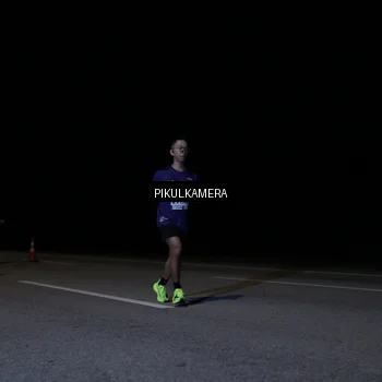 Runner Photo 7515852