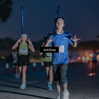 Runner Photo 7515877