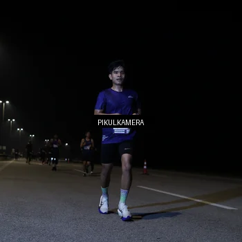 Runner Photo 7515918