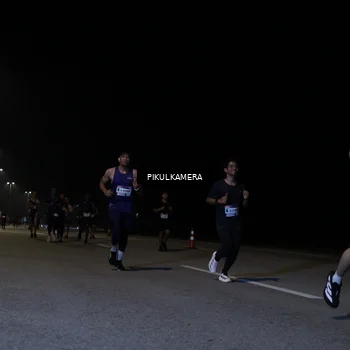Runner Photo 7515938