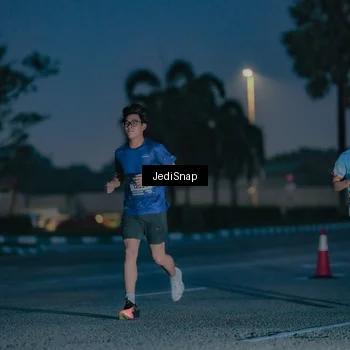 Runner Photo 7515960