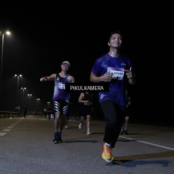 Runner Photo 7515974