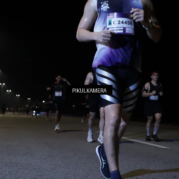 Runner Photo 7515987