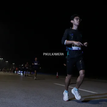 Runner Photo 7516001