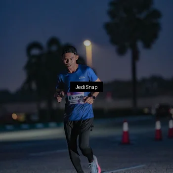 Runner Photo 7516004
