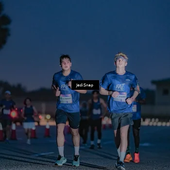 Runner Photo 7516039