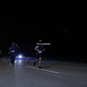 Runner Photo 7516045