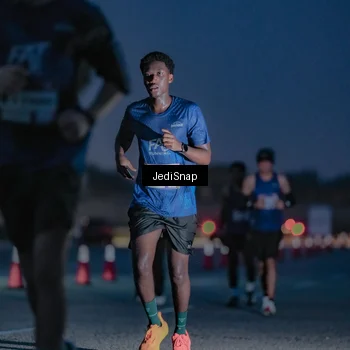 Runner Photo 7516052