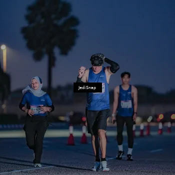 Runner Photo 7516074