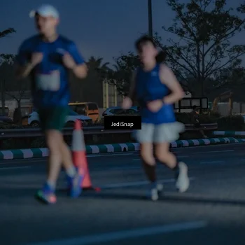 Runner Photo 7516082
