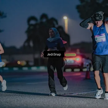 Runner Photo 7516084