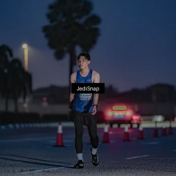 Runner Photo 7516092