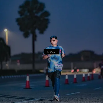 Runner Photo 7516112