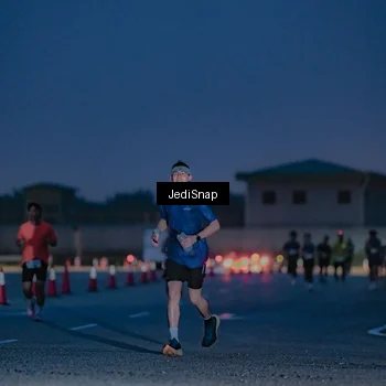 Runner Photo 7516117