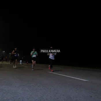 Runner Photo 7516130