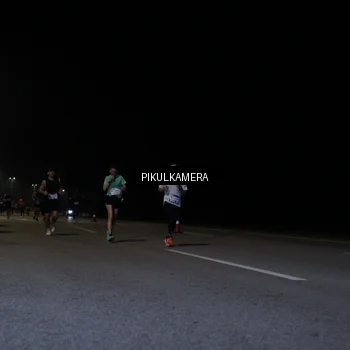 Runner Photo 7516131