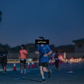 Runner Photo 7516132
