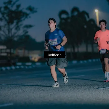 Runner Photo 7516156
