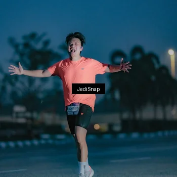 Runner Photo 7516168