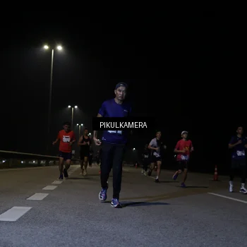 Runner Photo 7516177