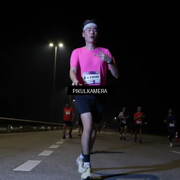 Runner Photo 7516178