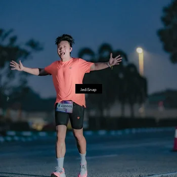 Runner Photo 7516183