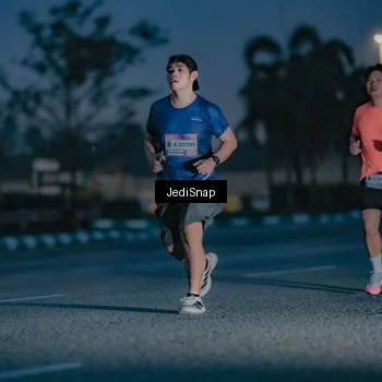 Runner Photo 7516184