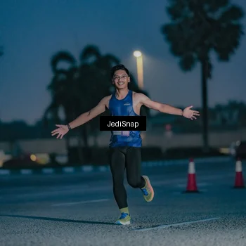 Runner Photo 7516187