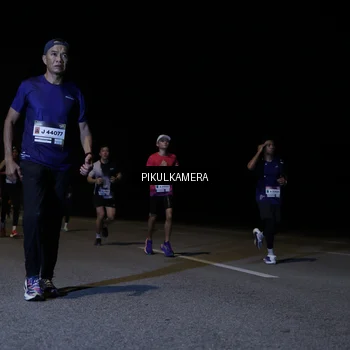 Runner Photo 7516198