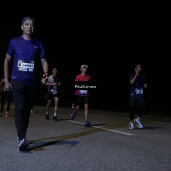 Runner Photo 7516200