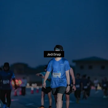 Runner Photo 7516210