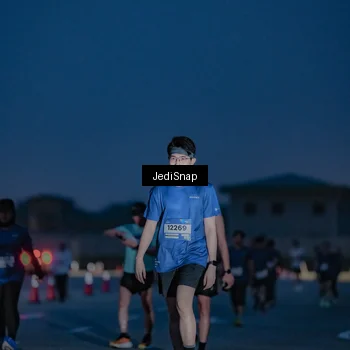 Runner Photo 7516211