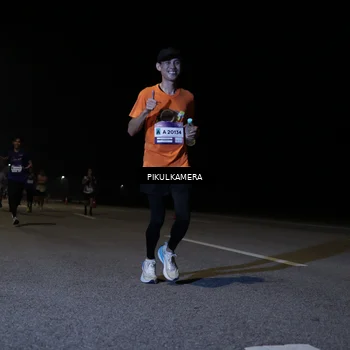 Runner Photo 7516244