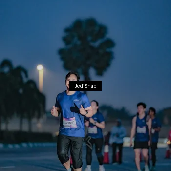 Runner Photo 7516248